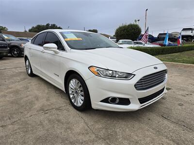 2013 Ford Fusion Hybrid SE   - Photo 11 - Garland, TX 75042