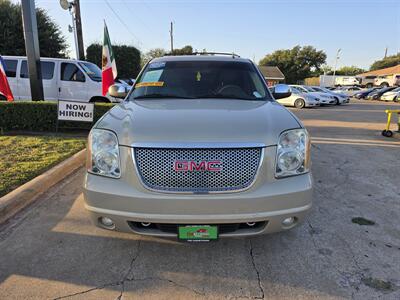 2011 GMC Yukon XL SLT 1500   - Photo 13 - Garland, TX 75042