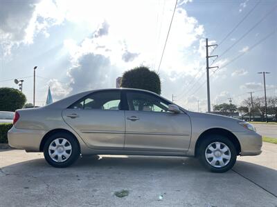 2004 Toyota Camry LE   - Photo 4 - Garland, TX 75042