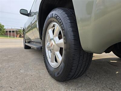 2004 GMC Envoy SLE   - Photo 4 - Garland, TX 75042