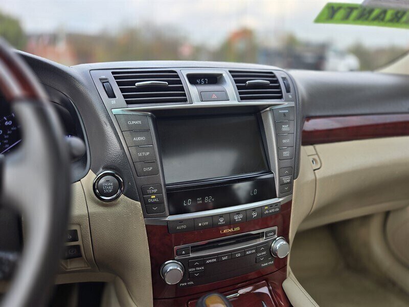 2012 Lexus LS 460 - Photo 21 - Garland, TX 75042