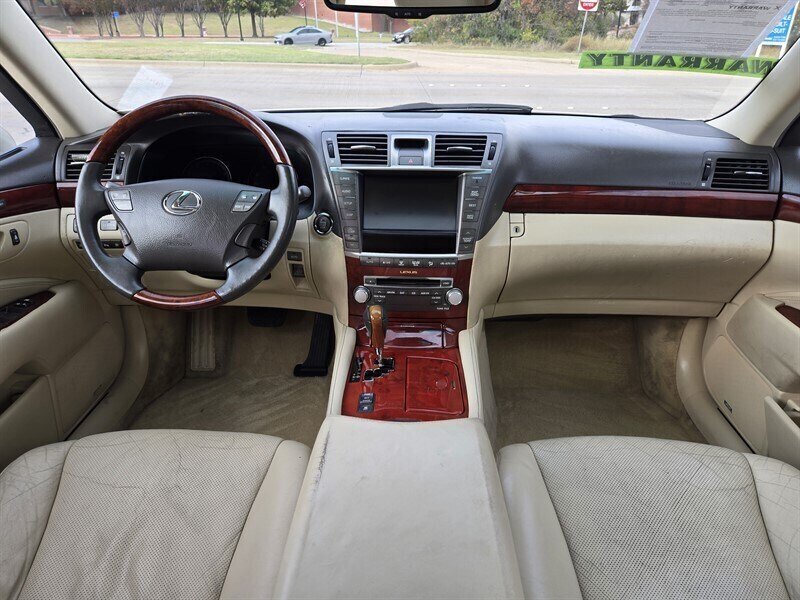 2012 Lexus LS 460 - Photo 18 - Garland, TX 75042