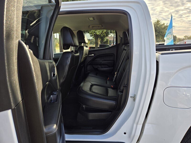 2016 GMC Canyon SLT - Photo 17 - Garland, TX 75042