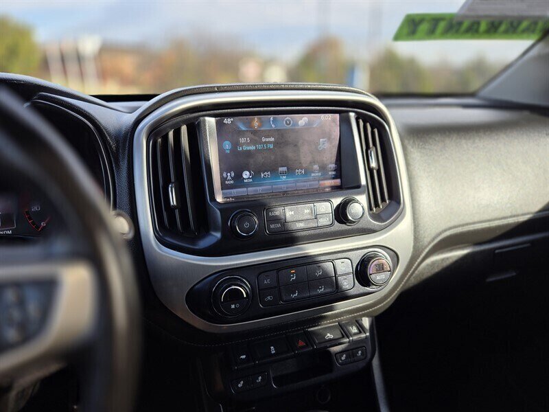 2016 GMC Canyon SLT - Photo 20 - Garland, TX 75042