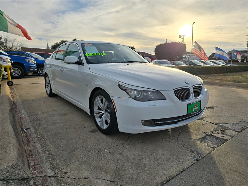 2009 BMW 5 Series 528i - Photo 10 - Garland, TX 75042