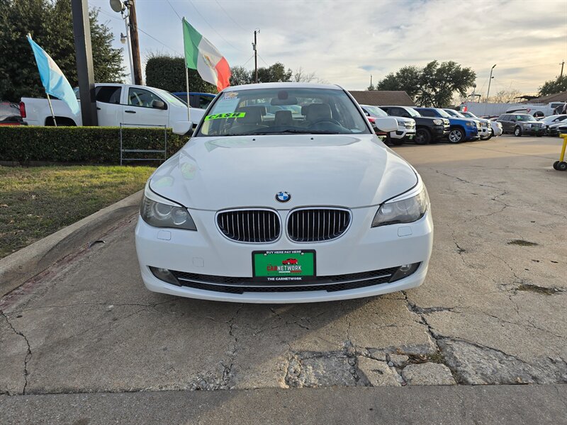 2009 BMW 5 Series 528i - Photo 11 - Garland, TX 75042