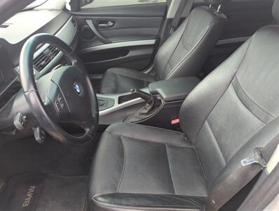 2011 BMW 328i xDrive   - Photo 8 - Lakewood, CO 80214-5221