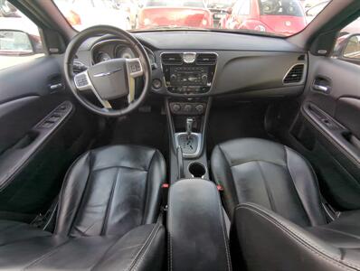 2013 Chrysler 200 Limited   - Photo 19 - Lakewood, CO 80214-5221