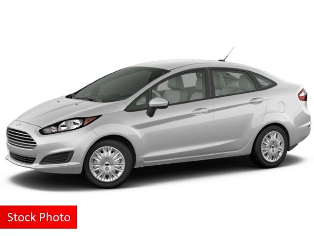 The 2016 Ford Fiesta S photos