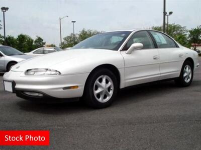 1999 Oldsmobile Aurora   - Photo 1 - Lakewood, CO 80214-5221