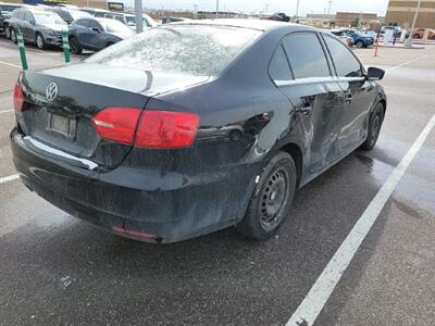 2012 Volkswagen Jetta   - Photo 3 - Lakewood, CO 80214-5221