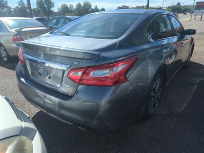 2016 Nissan Altima 2.5 SR   - Photo 8 - Lakewood, CO 80214-5221