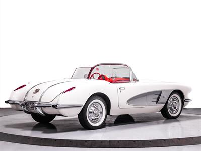 1958 Chevrolet Corvette TWO DOOR CONERTIBLE, FRONT ENGINE, MANUAL, RWD   - Photo 5 - Toronto, ON M3J 2L4