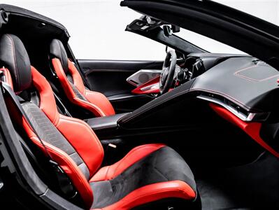 2021 Chevrolet Corvette STINGRAY, 495HP, 3LT, Z51 PERFORMANCE PKG   - Photo 20 - Toronto, ON M3J 2L4