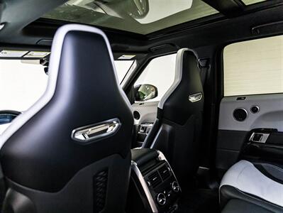 2022 Land Rover Range Rover Sport SVR Carbon Edition,ULTRA RARE 1OF29,AVOCADO PAINT   - Photo 27 - Toronto, ON M3J 2L4