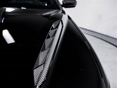 2023 Lamborghini Urus PERFORMANTE, 657HP, V8, CARBON CERAMIC BRAKES   - Photo 19 - Toronto, ON M3J 2L4