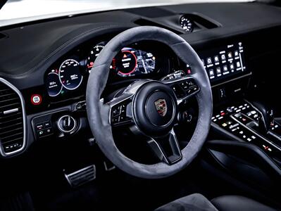 2022 Porsche Cayenne GTS, 453HP, V8, PREMIUM PKG, SPORT CHRONO   - Photo 20 - Toronto, ON M3J 2L4