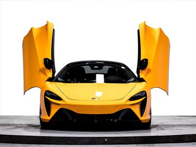 2023 McLaren Artura PERFORMANCE, 671HP, TECH PACK, BLACK PACK   - Photo 10 - Toronto, ON M3J 2L4