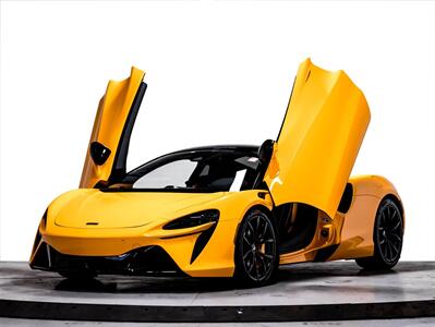 2023 McLaren Artura PERFORMANCE, 671HP, TECH PACK, BLACK PACK   - Photo 9 - Toronto, ON M3J 2L4