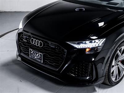 2023 Audi RS Q8 QUATTRO,591HP,RS DSGN PKG,MSG SEATS,CARBON   - Photo 10 - Toronto, ON M3J 2L4