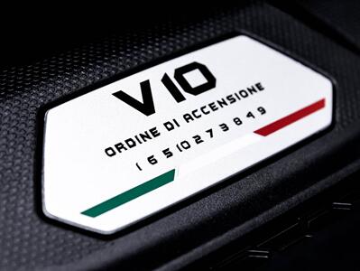 2022 Lamborghini Huracan Evo, V10, 602HP, CARBON CERAMICS, CARBON TRIM, CAM   - Photo 22 - Toronto, ON M3J 2L4