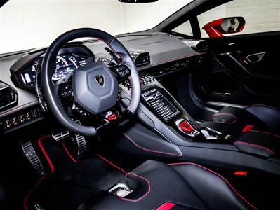2022 Lamborghini Huracan Evo, V10, 602HP, CARBON CERAMICS, CARBON TRIM, CAM   - Photo 23 - Toronto, ON M3J 2L4