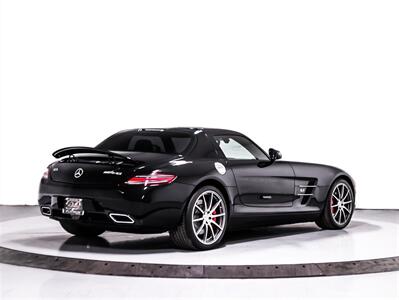 2012 Mercedes-Benz SLS AMG 563HP, V8, CARBON TRIM, NAV, LEATHER PKG   - Photo 5 - Toronto, ON M3J 2L4