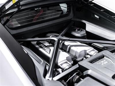 2022 Audi R8 V10 Performance, 562HP, RWD, BANG & OLUFSEN SO   - Photo 19 - Toronto, ON M3J 2L4