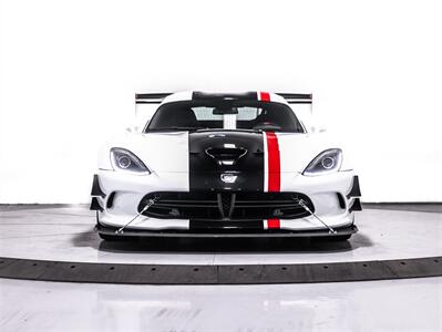 2016 Dodge Viper ACR, V10, 645HP, MANUAL, EXTREME AERO PACK, NAV, B   - Photo 2 - Toronto, ON M3J 2L4