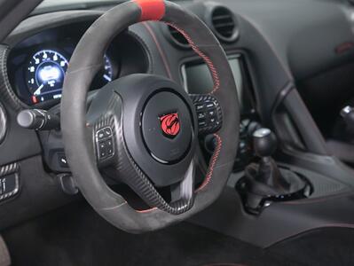 2016 Dodge Viper ACR, V10, 645HP, MANUAL, EXTREME AERO PACK, NAV, B   - Photo 23 - Toronto, ON M3J 2L4