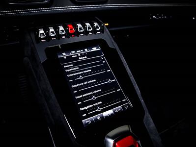 2023 Lamborghini Huracan TECNICA, 631HP, V10, MAGNETIC DAMPERS, ALCANTARA   - Photo 44 - Toronto, ON M3J 2L4