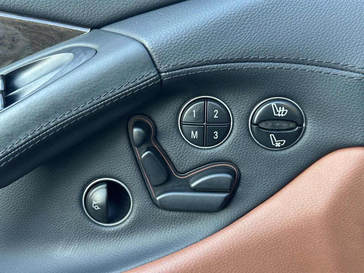 2007 Mercedes-Benz SL 550 50th Anniversary - Photo 35 - West Palm Beach, FL 33409