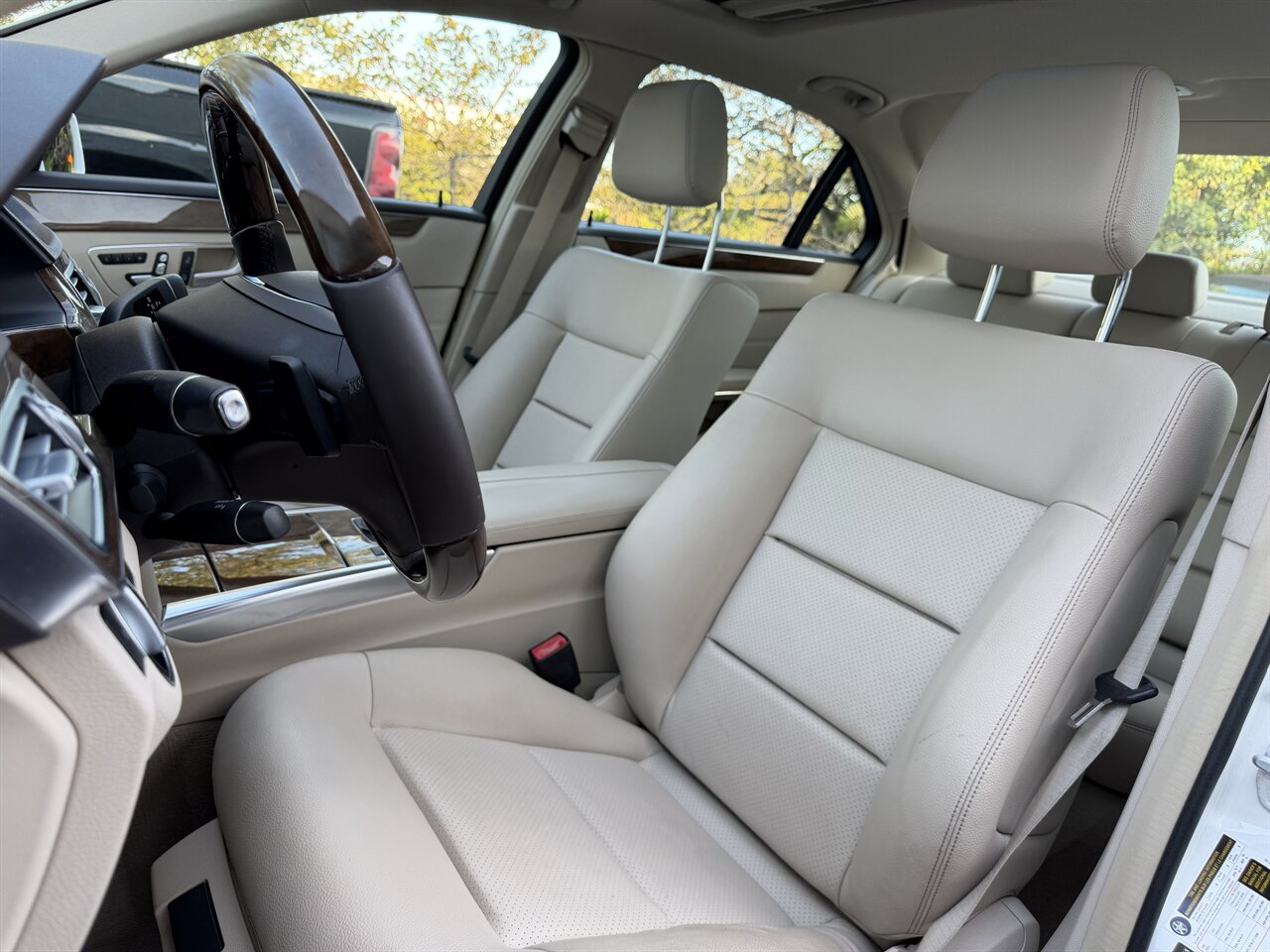 2014 Mercedes-Benz E 350 Sport   - Photo 24 - West Palm Beach, FL 33409