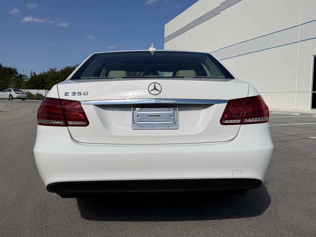 2014 Mercedes-Benz E 350 Sport   - Photo 16 - West Palm Beach, FL 33409