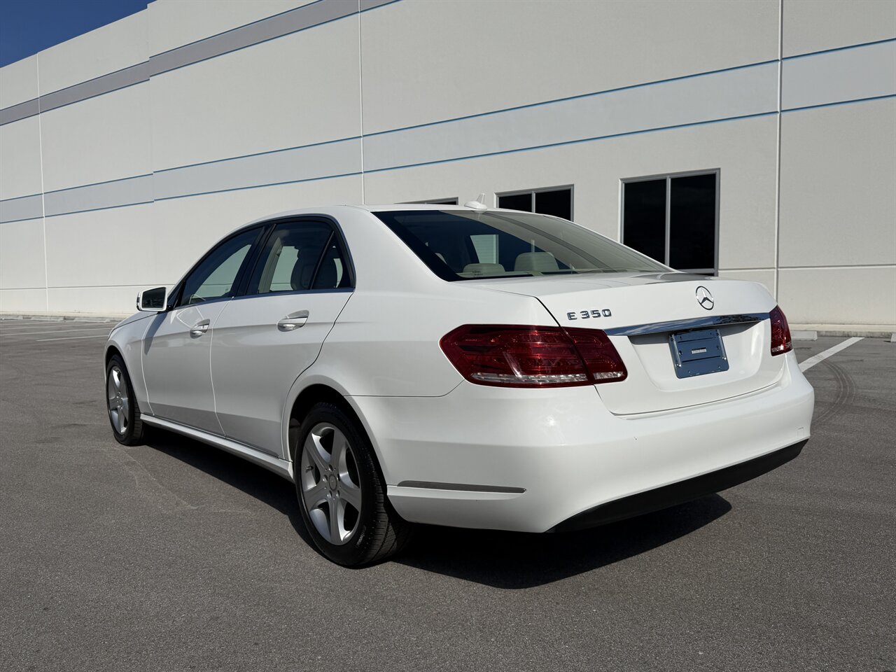 2014 Mercedes-Benz E 350 Sport   - Photo 15 - West Palm Beach, FL 33409