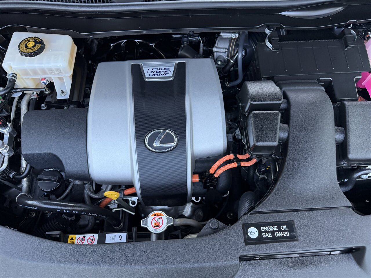 2019 Lexus RX 450h F SPORT   - Photo 22 - West Palm Beach, FL 33409