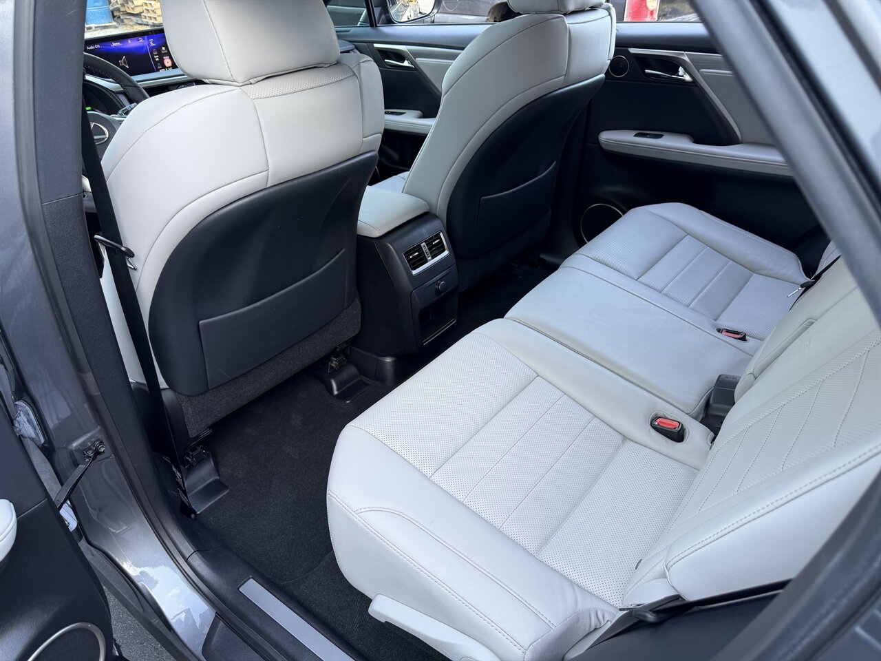 2019 Lexus RX 450h F SPORT   - Photo 19 - West Palm Beach, FL 33409