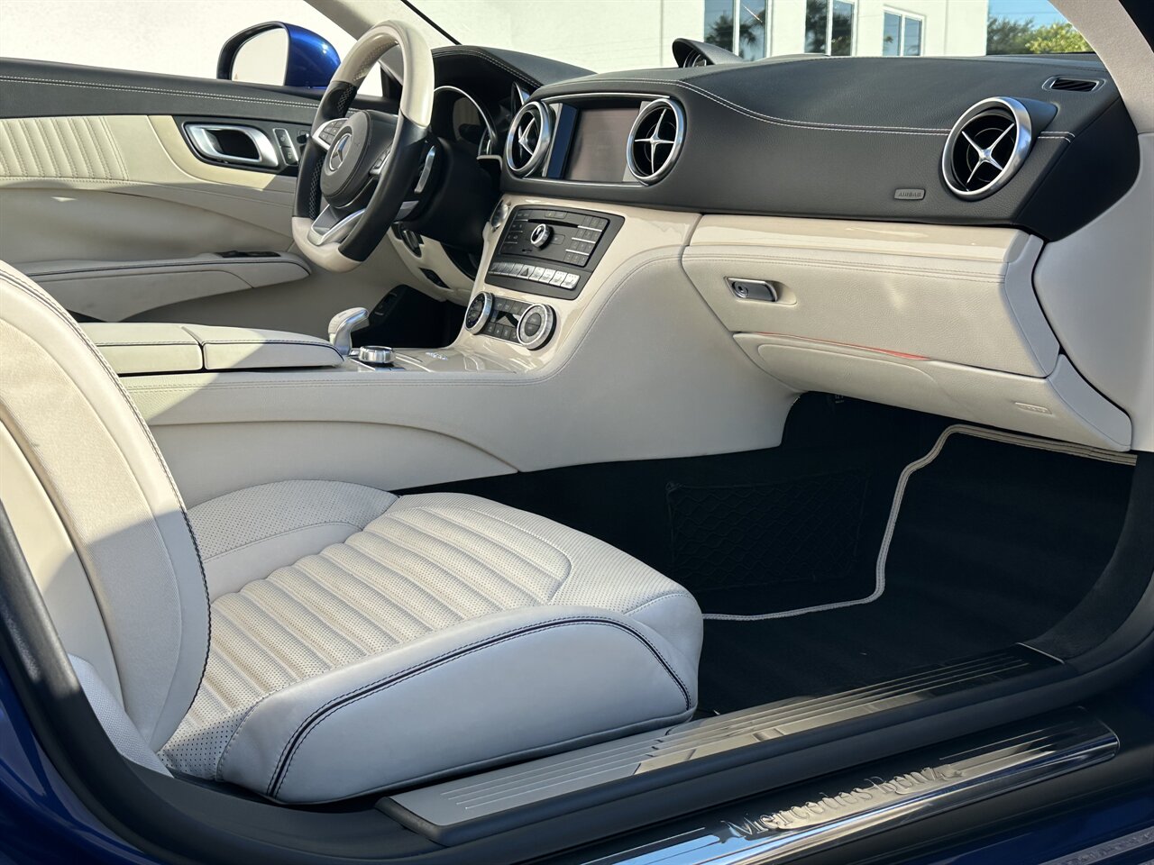2017 Mercedes-Benz SL 450 designo Edition   - Photo 16 - West Palm Beach, FL 33409