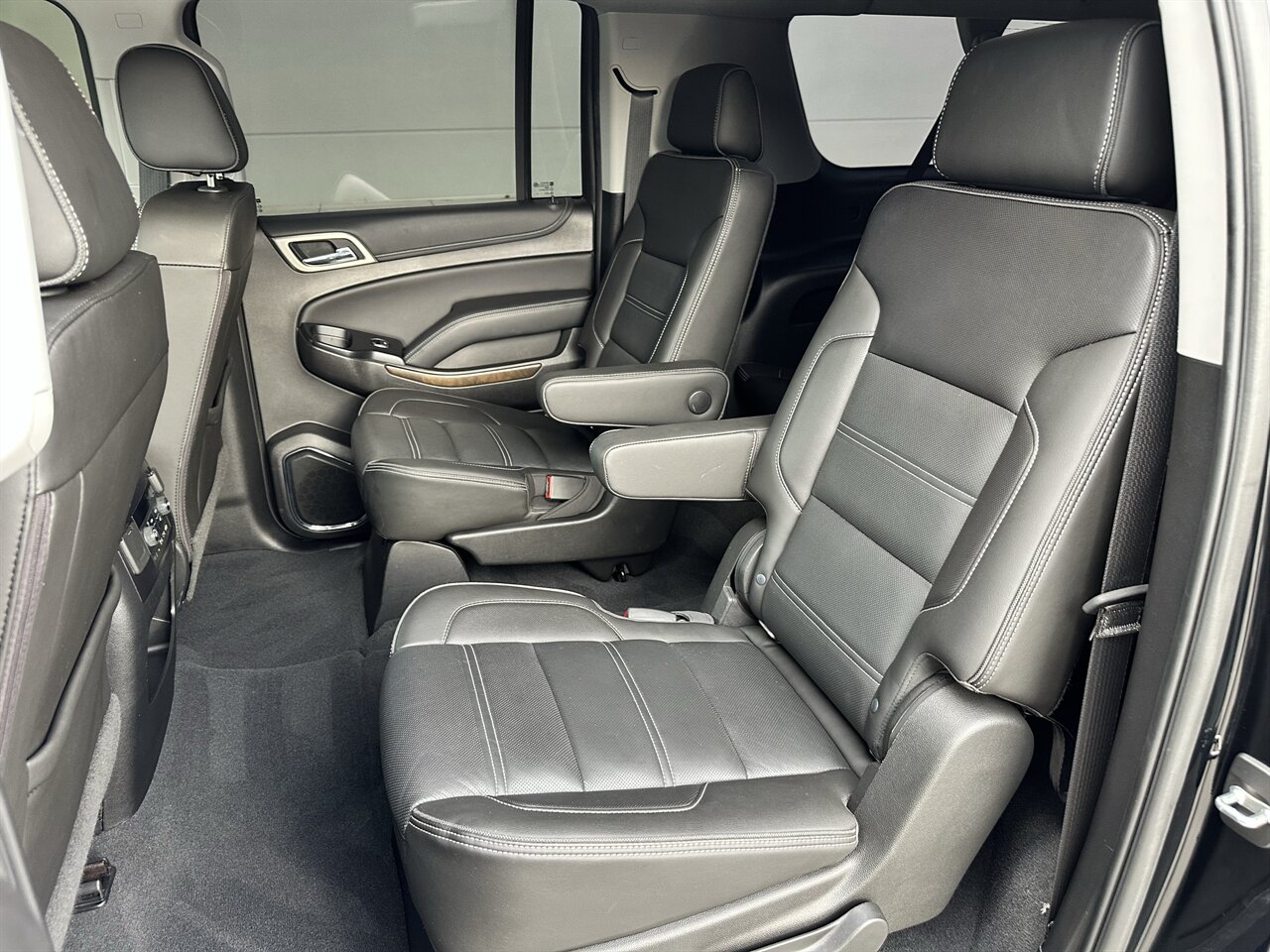 2019 GMC Yukon XL Denali   - Photo 10 - West Palm Beach, FL 33409