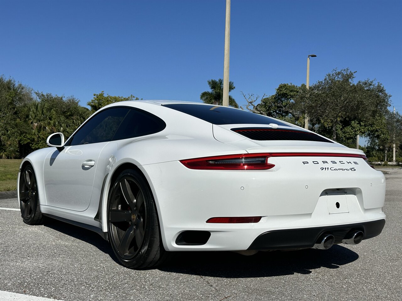 2017 Porsche 911 Carrera 4S   - Photo 4 - West Palm Beach, FL 33409