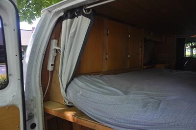 2007 Ford E-Series Van E-150 HD Camper Conversion   - Photo 37 - Hillsboro, OR 97124