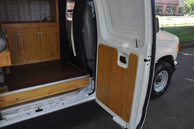 2007 Ford E-Series Van E-150 HD Camper Conversion   - Photo 27 - Hillsboro, OR 97124