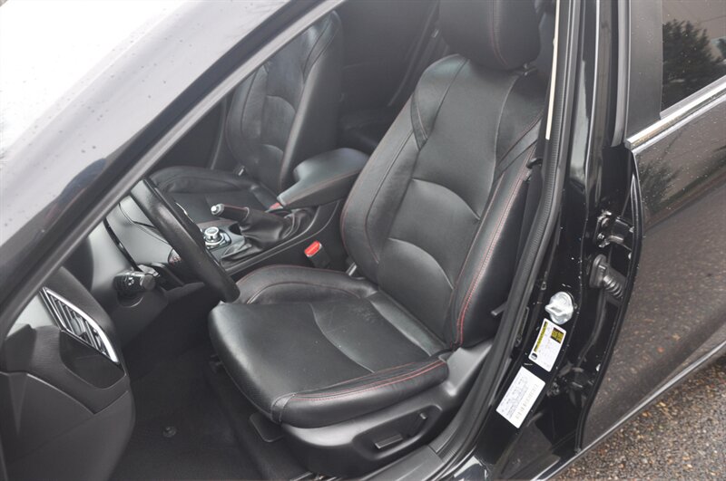2014 Mazda MAZDA3 s Grand Touring - Photo 15 - Hillsboro, OR 97124