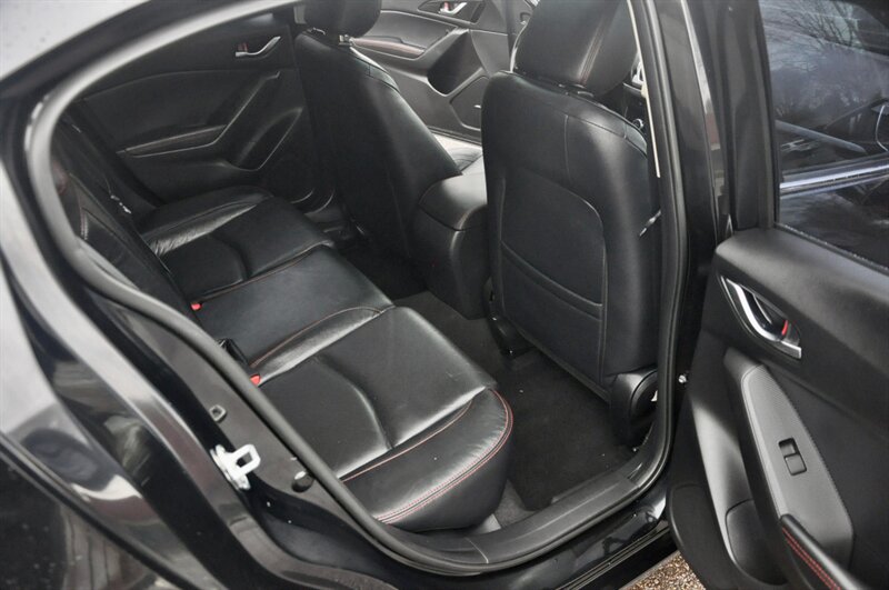 2014 Mazda MAZDA3 s Grand Touring - Photo 19 - Hillsboro, OR 97124