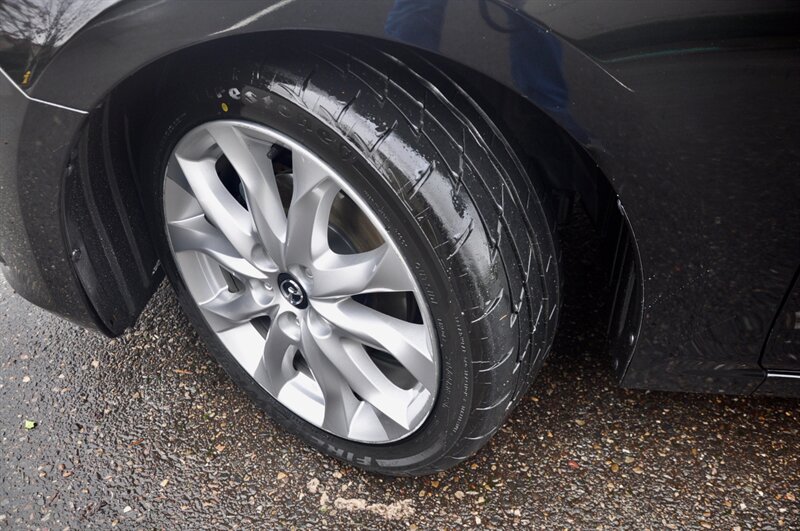 2014 Mazda MAZDA3 s Grand Touring - Photo 11 - Hillsboro, OR 97124