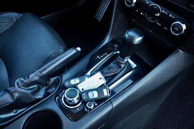 2014 Mazda MAZDA3 s Grand Touring - Photo 23 - Hillsboro, OR 97124