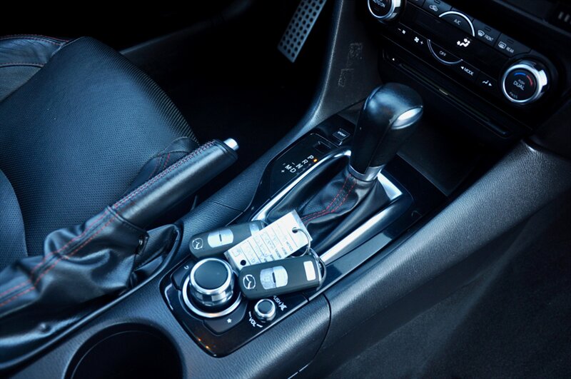 2014 Mazda MAZDA3 s Grand Touring - Photo 23 - Hillsboro, OR 97124