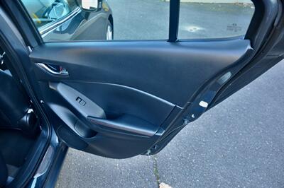 2014 Mazda MAZDA3 s Grand Touring - Photo 20 - Hillsboro, OR 97124