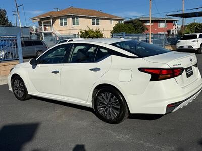 2023 Nissan Altima 2.5 SV   - Photo 7 - Lynwood, CA 90262