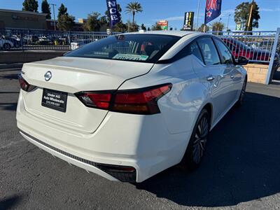 2023 Nissan Altima 2.5 SV   - Photo 5 - Lynwood, CA 90262